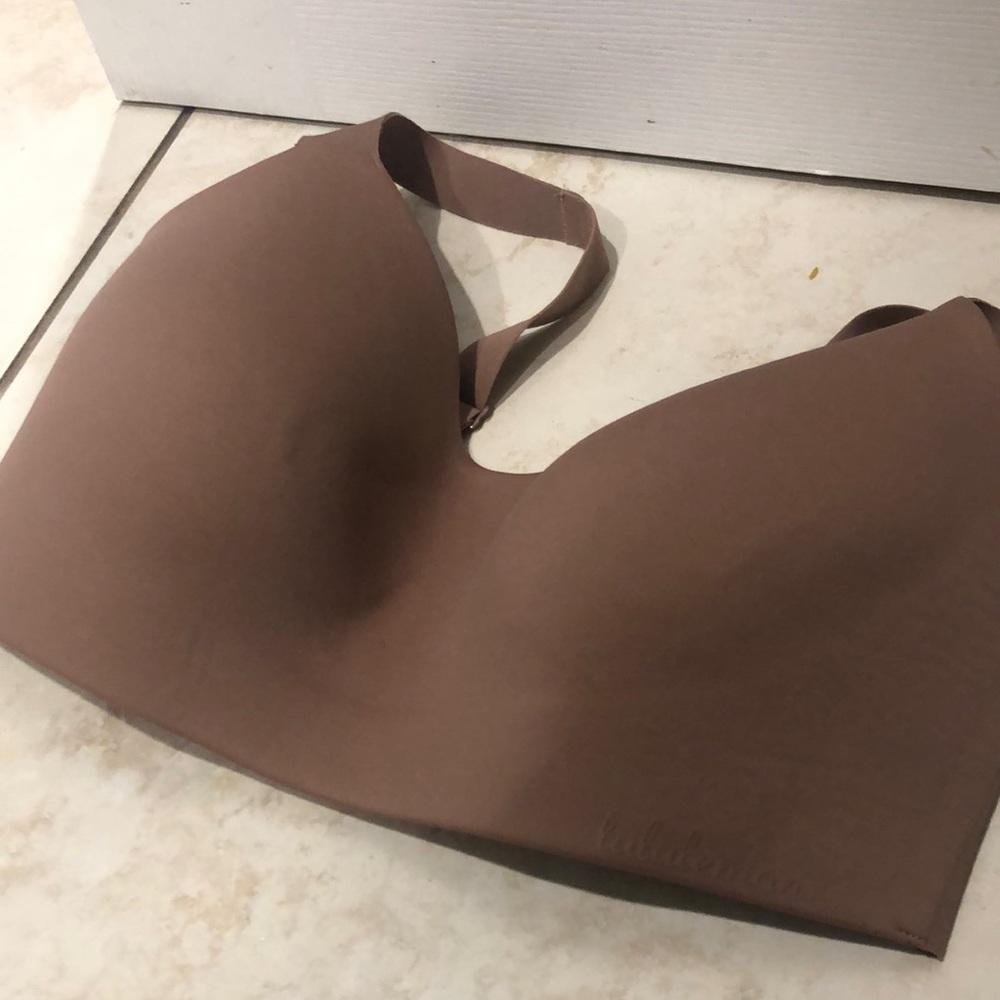 Lilulemon sports bra 34E